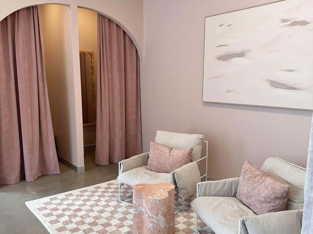 received_1042209168091639